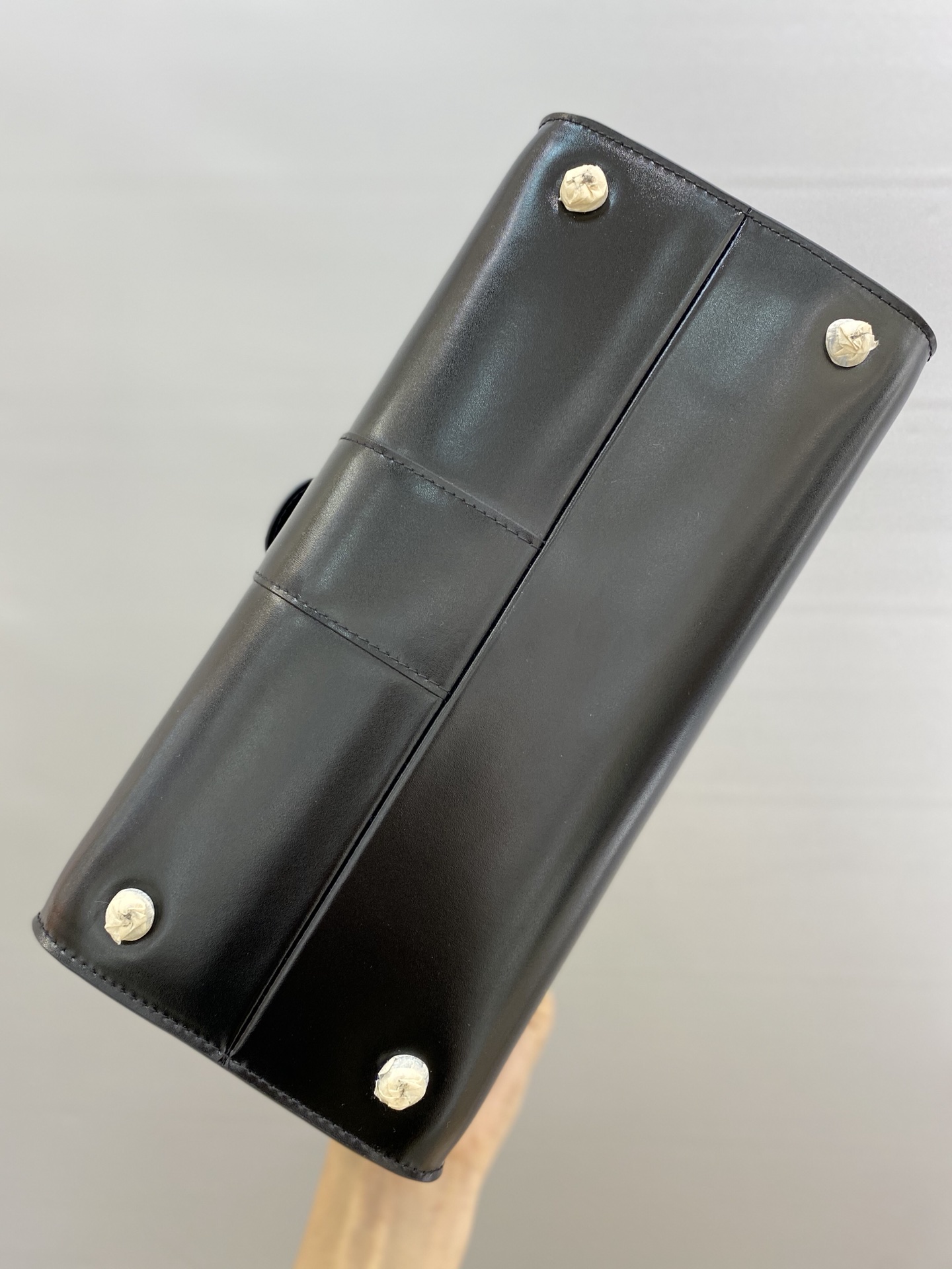 델보 레터링 브리앙 박스백 미듐